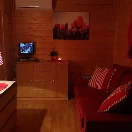 Chalet Lake Lugano, Vienna 18 *