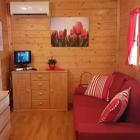 בקתה Chalet Lake Lugano, Vienna 18 פורלצה