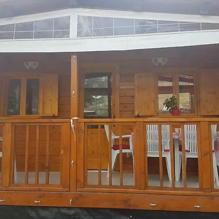 בקתה Chalet Lake Lugano, Vienna 18